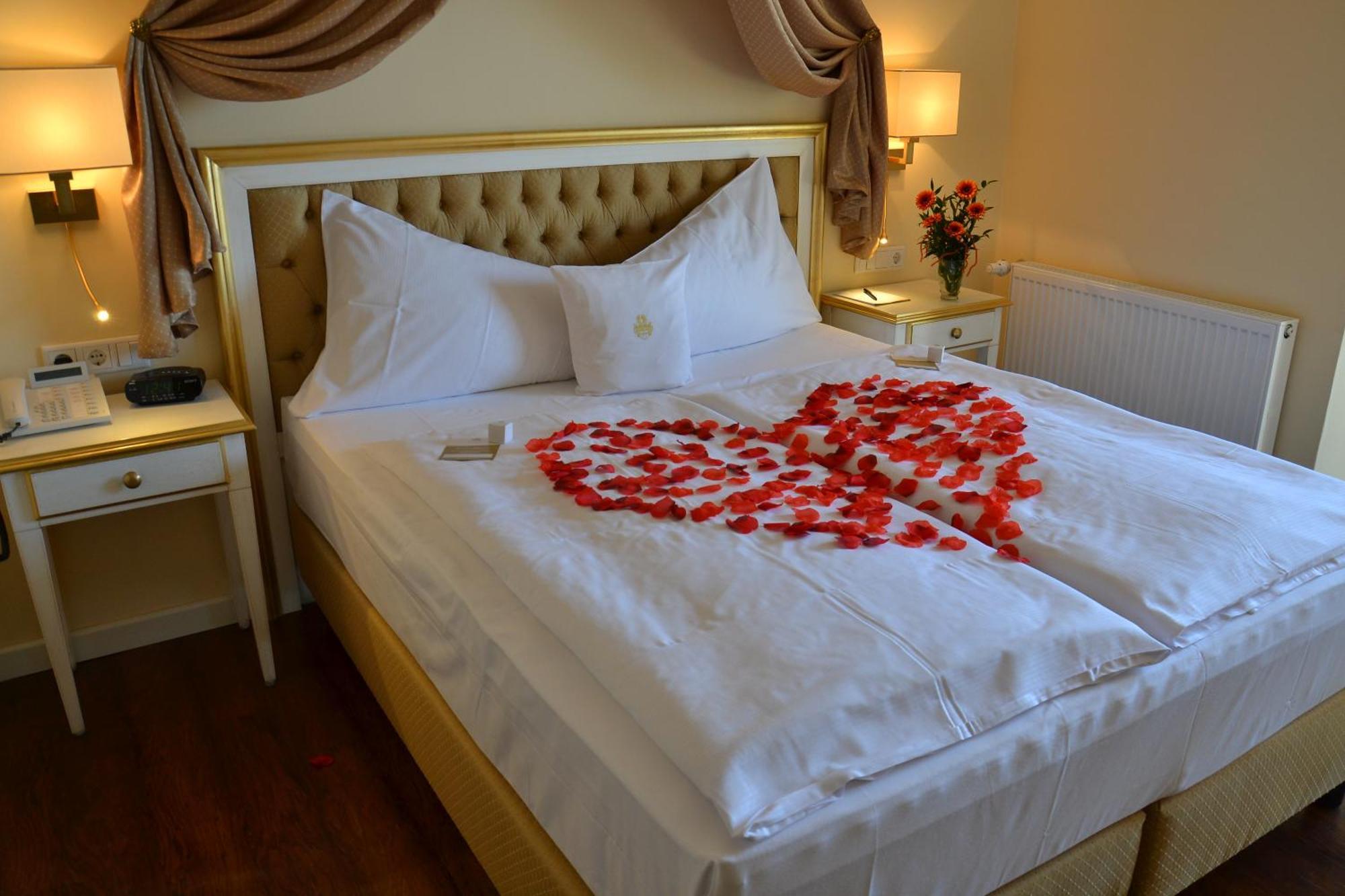 Burghotel Staufenberg Staufenberg  Экстерьер фото